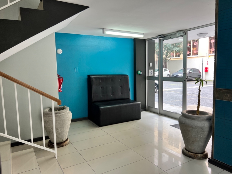 1 Bedroom Property for Sale in Cape Town City Centre Western Cape